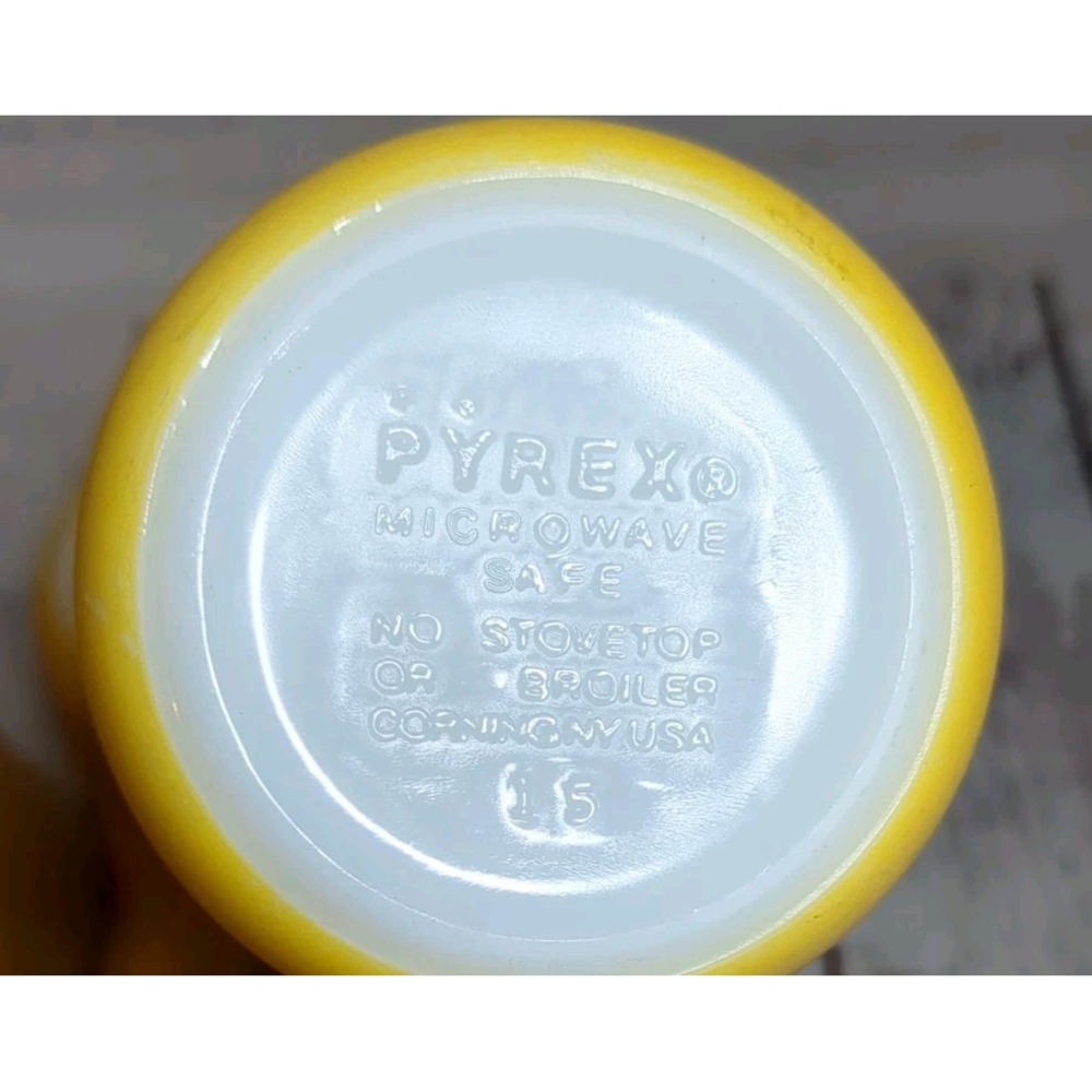 3 Pyrex Corning Coffee Cup Mug Sunflower Gold‎ Yellow Milk Glass Vintage - Picture 5 of 5